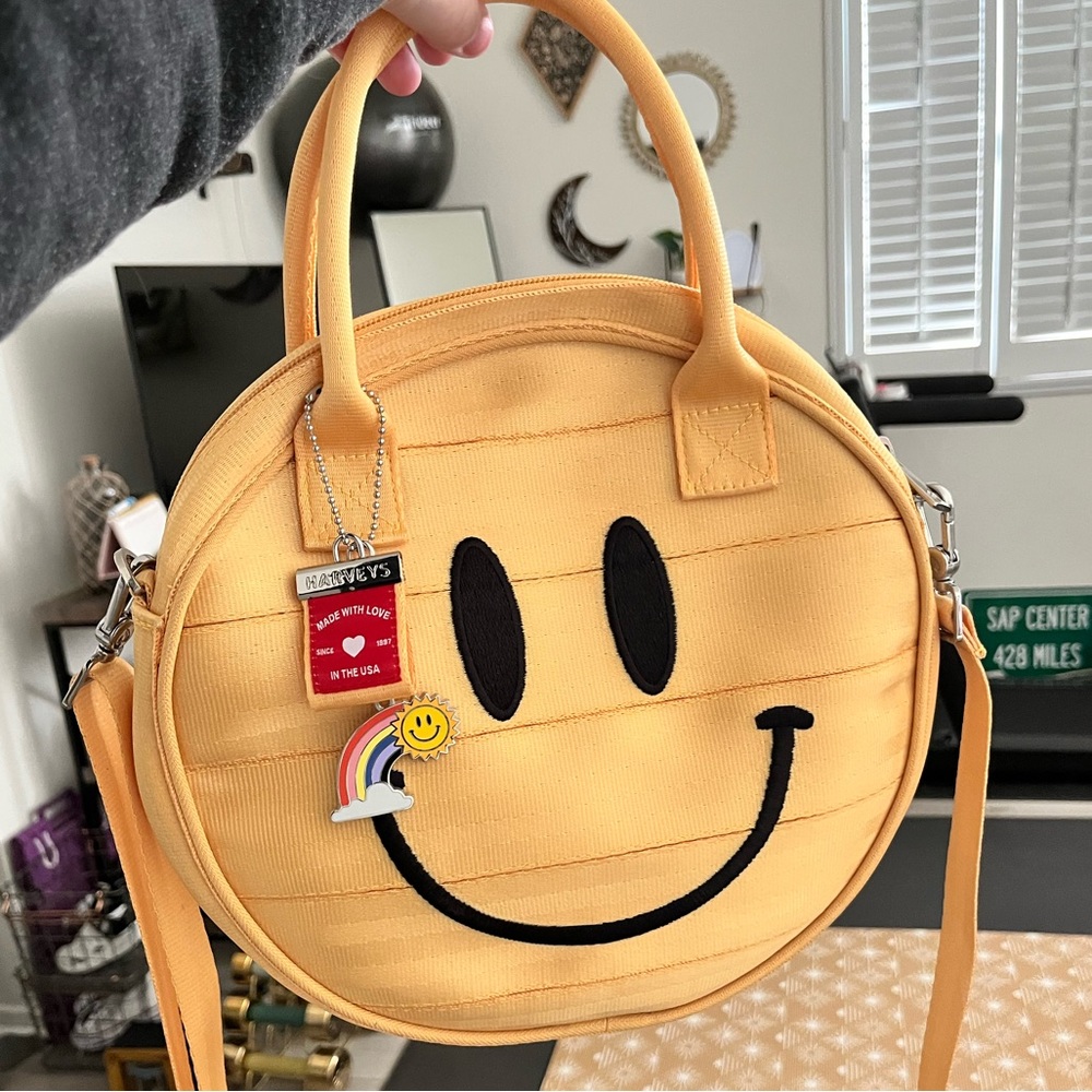 Harveys Seatbelt 🙂Smile Now Cry Later☹️ Circle Bag
